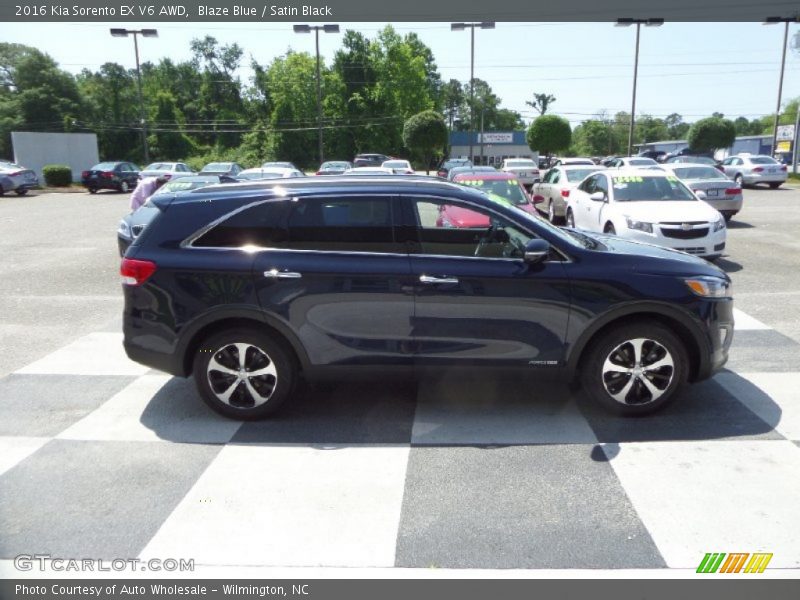 Blaze Blue / Satin Black 2016 Kia Sorento EX V6 AWD