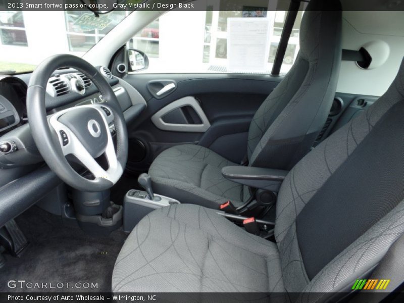 Gray Metallic / Design Black 2013 Smart fortwo passion coupe