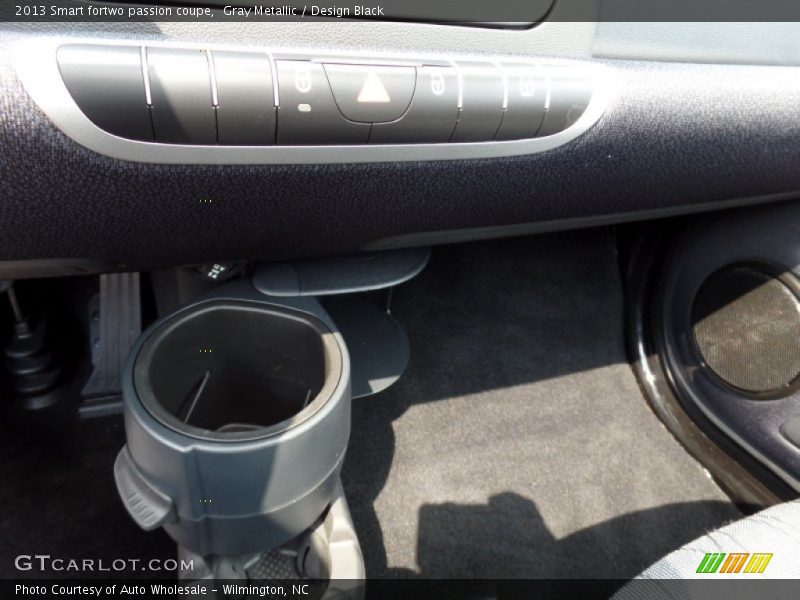 Gray Metallic / Design Black 2013 Smart fortwo passion coupe