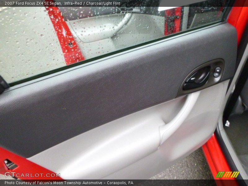 Infra-Red / Charcoal/Light Flint 2007 Ford Focus ZX4 SE Sedan