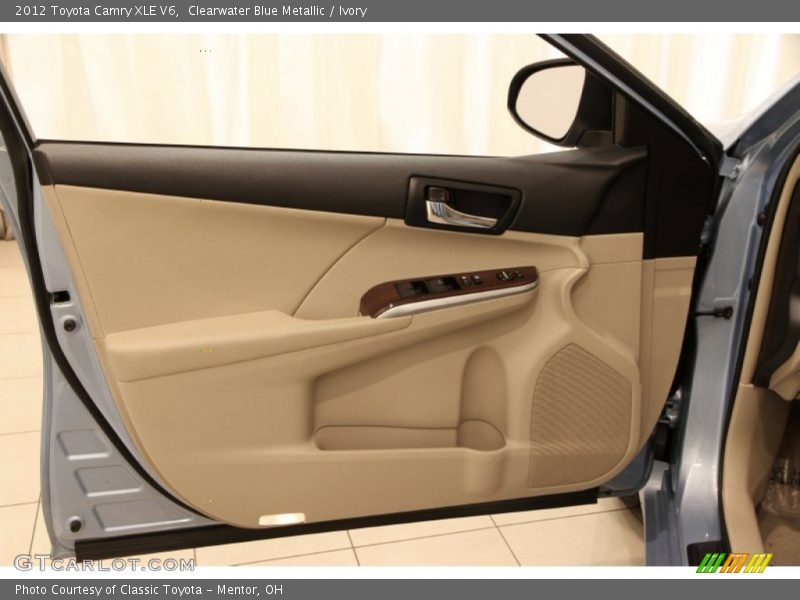 Door Panel of 2012 Camry XLE V6