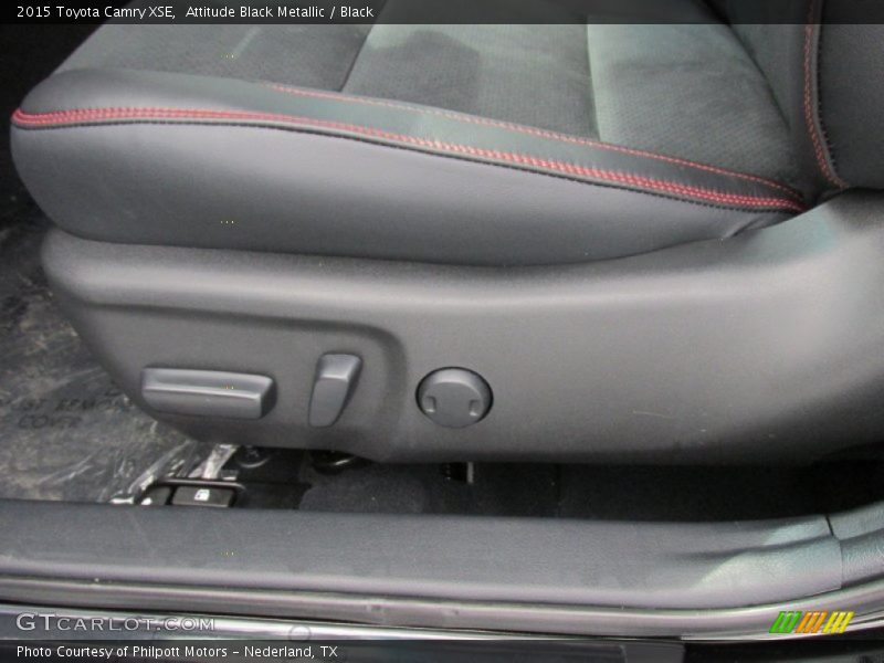 Attitude Black Metallic / Black 2015 Toyota Camry XSE