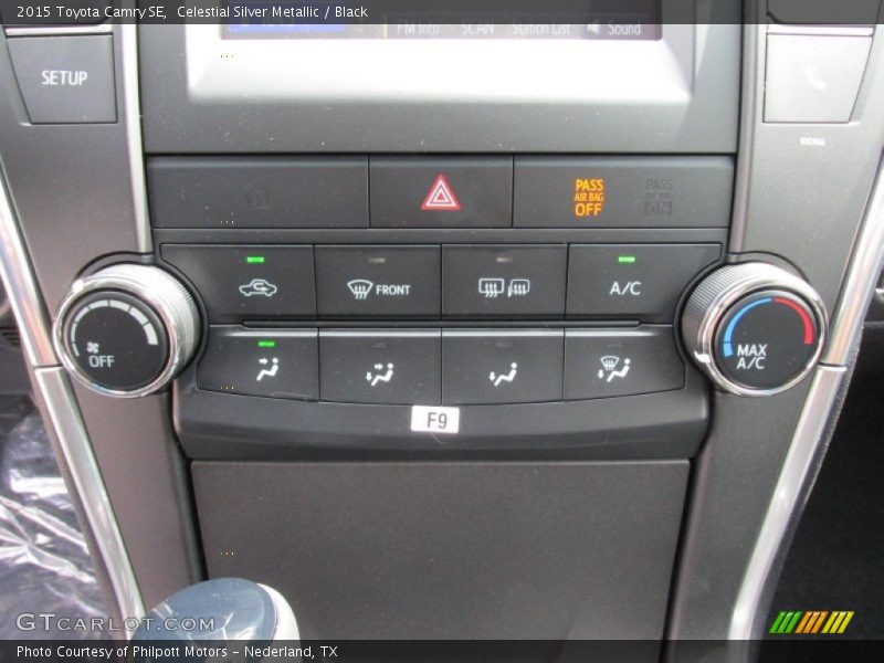 Celestial Silver Metallic / Black 2015 Toyota Camry SE