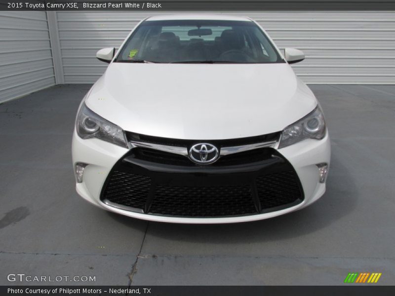 Blizzard Pearl White / Black 2015 Toyota Camry XSE