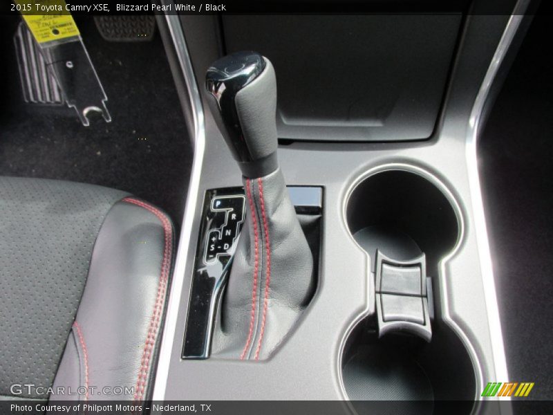 Blizzard Pearl White / Black 2015 Toyota Camry XSE