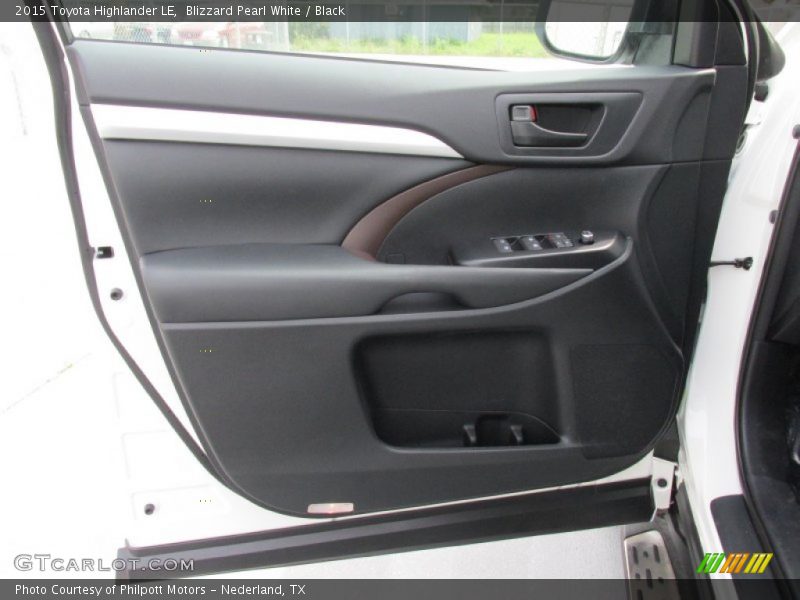 Blizzard Pearl White / Black 2015 Toyota Highlander LE