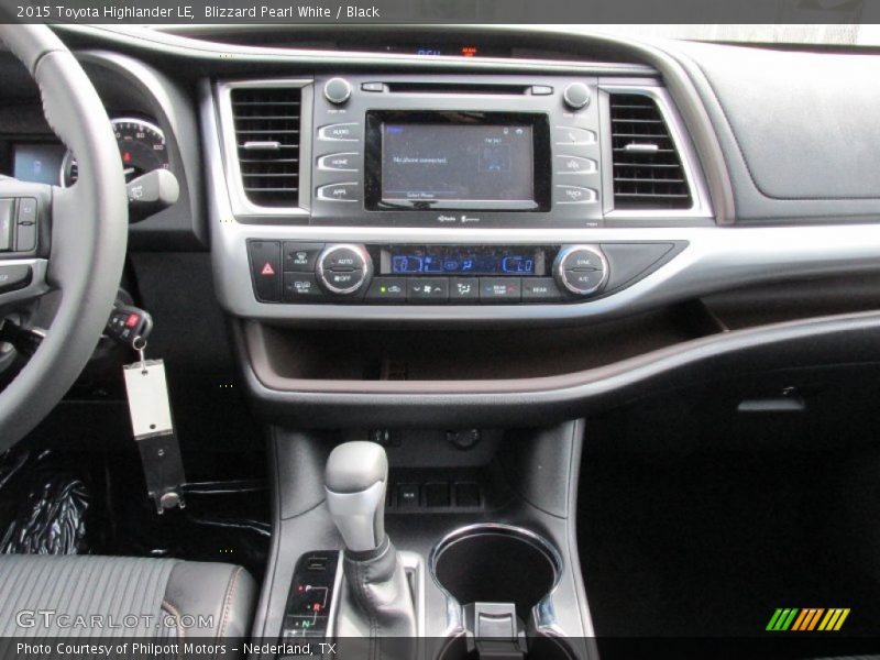 Blizzard Pearl White / Black 2015 Toyota Highlander LE