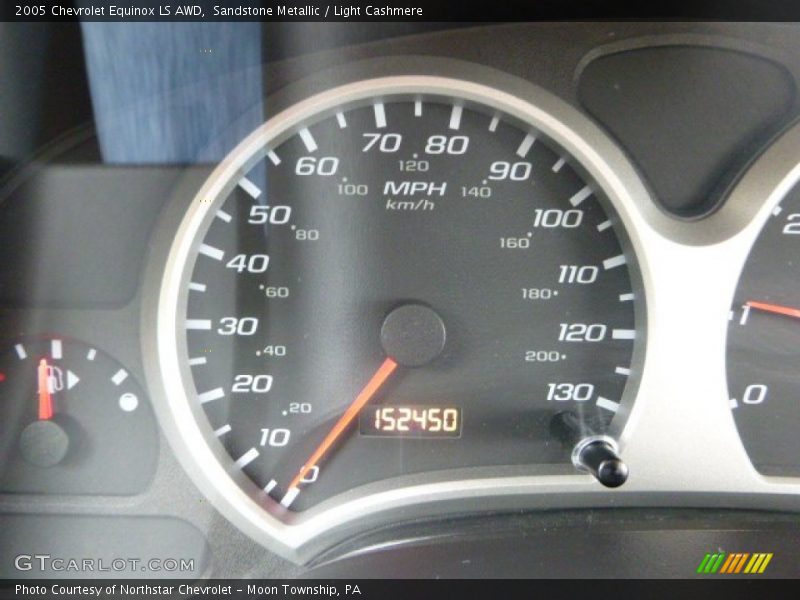 Sandstone Metallic / Light Cashmere 2005 Chevrolet Equinox LS AWD