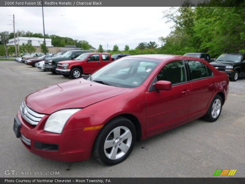 Front 3/4 View of 2006 Fusion SE