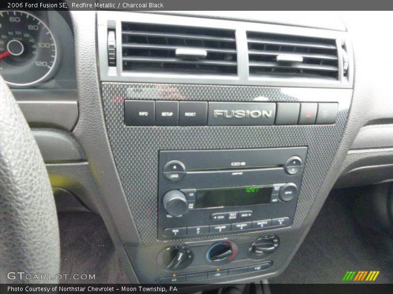 Redfire Metallic / Charcoal Black 2006 Ford Fusion SE