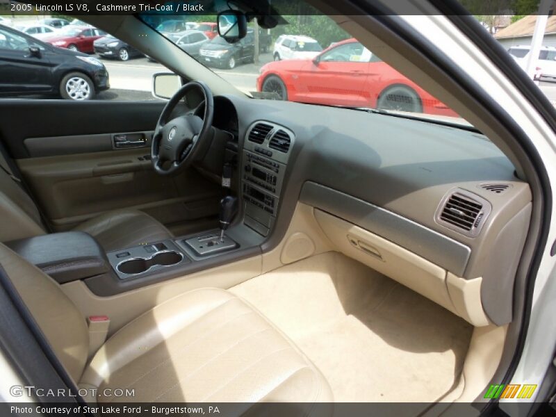 Cashmere Tri-Coat / Black 2005 Lincoln LS V8