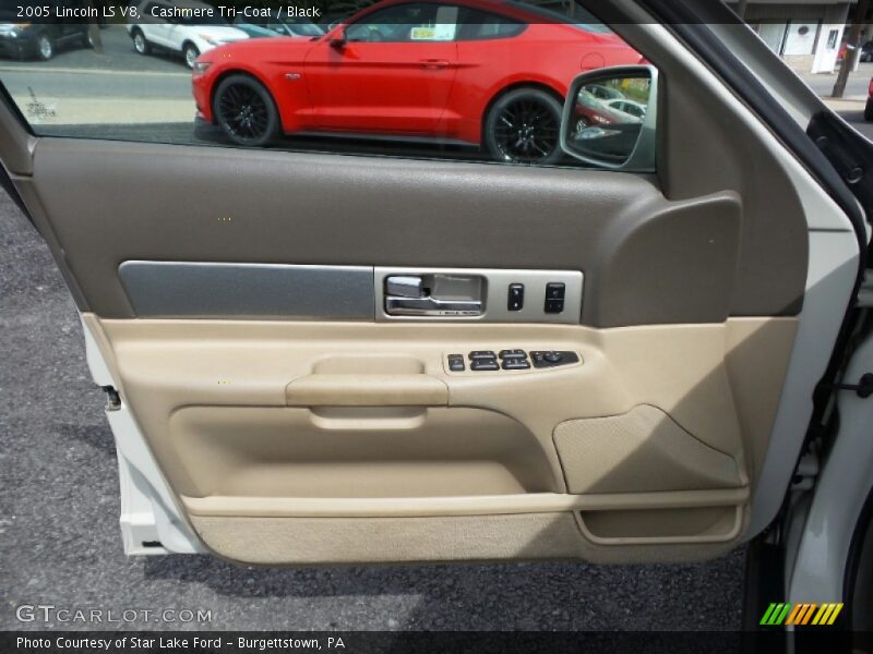 Cashmere Tri-Coat / Black 2005 Lincoln LS V8