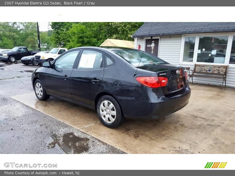 Black Pearl / Gray 2007 Hyundai Elantra GLS Sedan