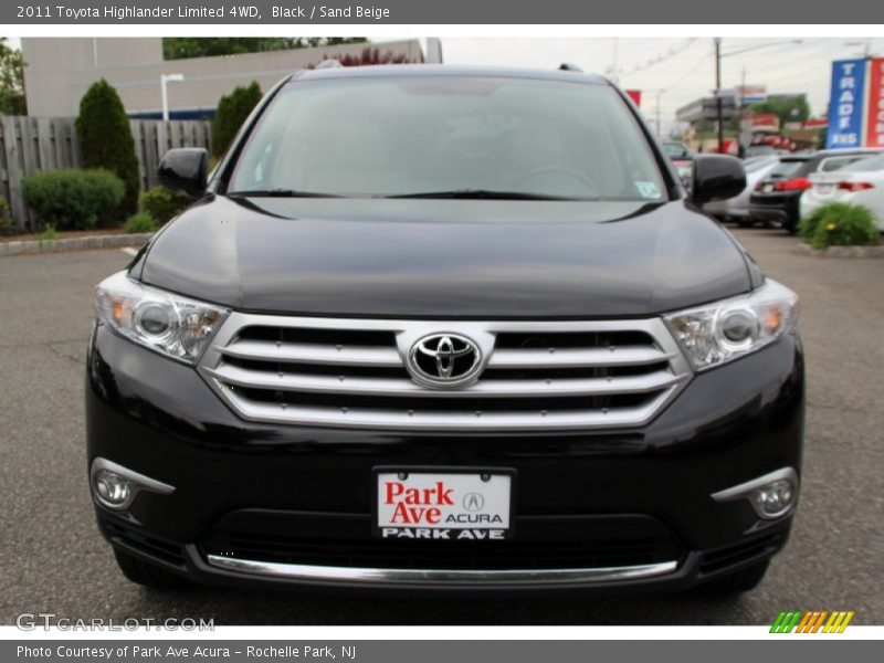 Black / Sand Beige 2011 Toyota Highlander Limited 4WD