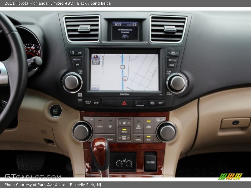 Black / Sand Beige 2011 Toyota Highlander Limited 4WD