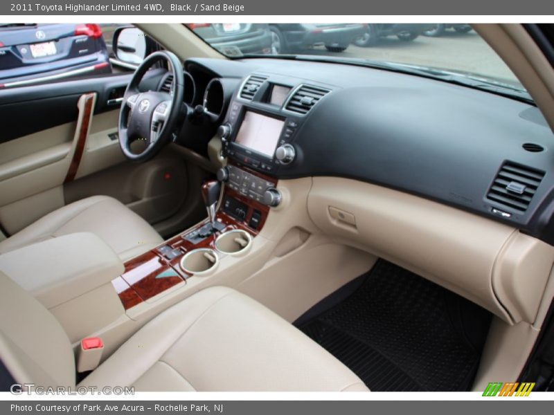 Black / Sand Beige 2011 Toyota Highlander Limited 4WD