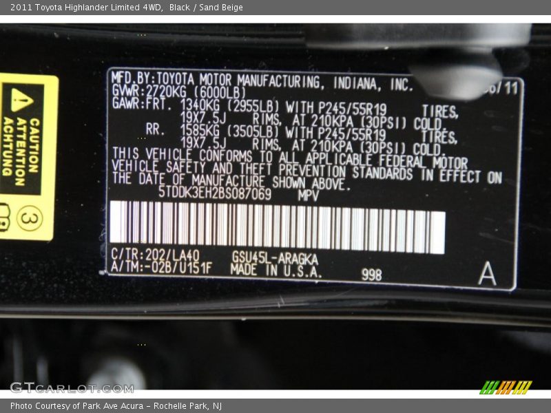 Black / Sand Beige 2011 Toyota Highlander Limited 4WD