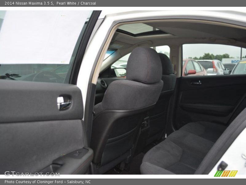 Pearl White / Charcoal 2014 Nissan Maxima 3.5 S