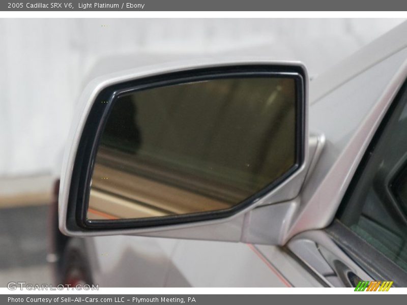Light Platinum / Ebony 2005 Cadillac SRX V6