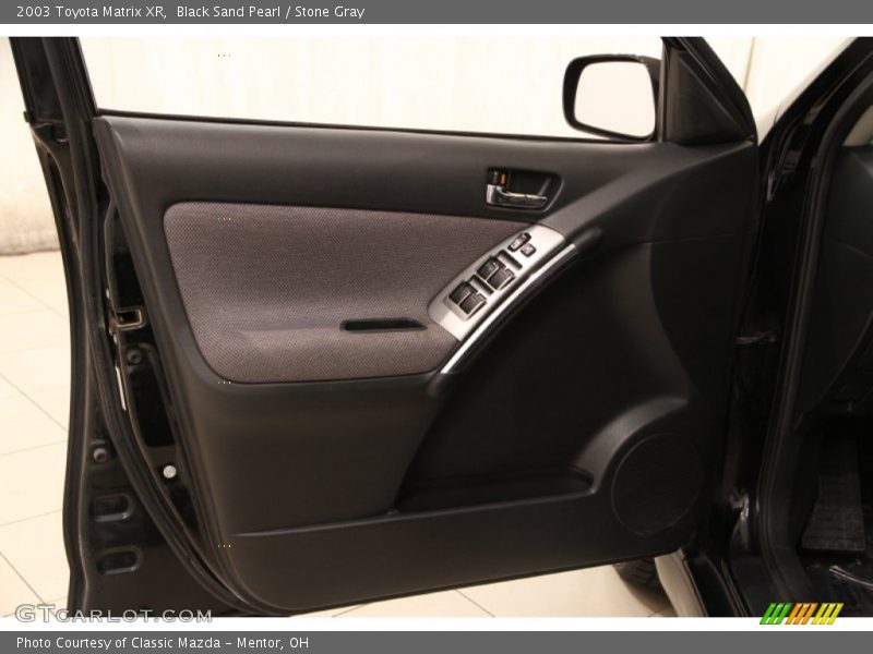 Door Panel of 2003 Matrix XR