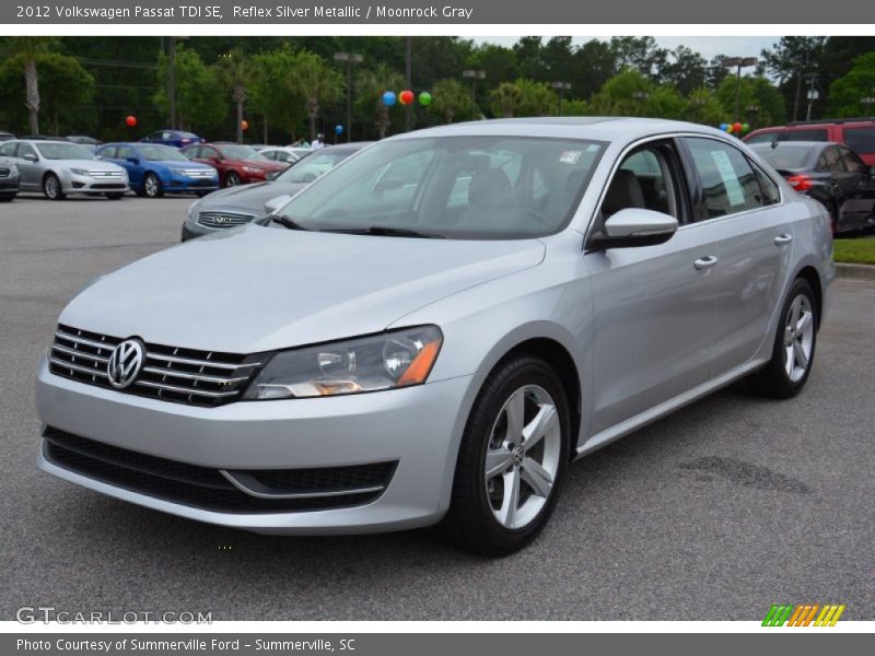 Front 3/4 View of 2012 Passat TDI SE