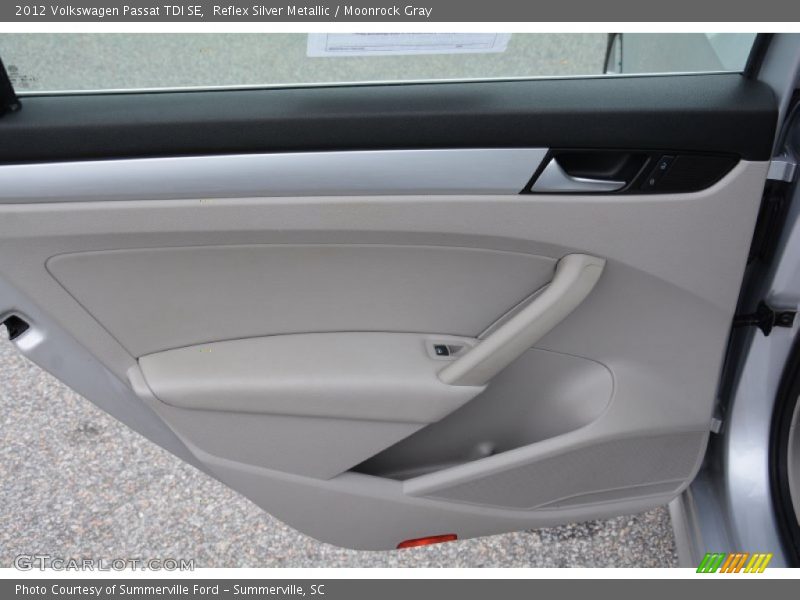 Reflex Silver Metallic / Moonrock Gray 2012 Volkswagen Passat TDI SE