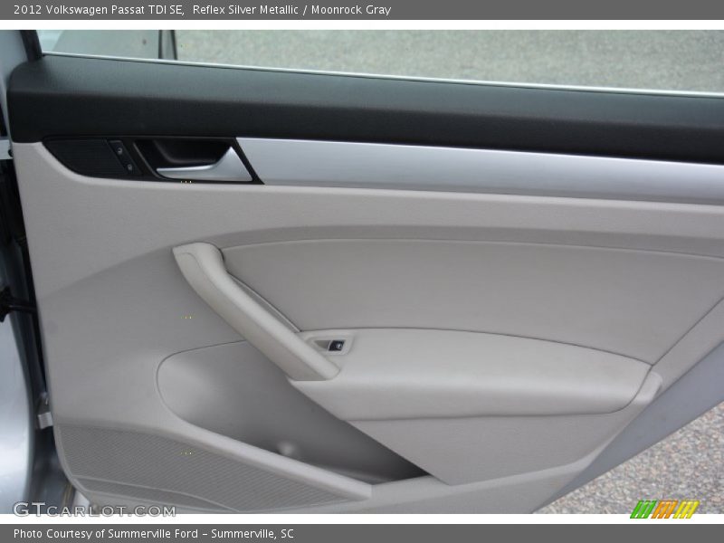 Reflex Silver Metallic / Moonrock Gray 2012 Volkswagen Passat TDI SE