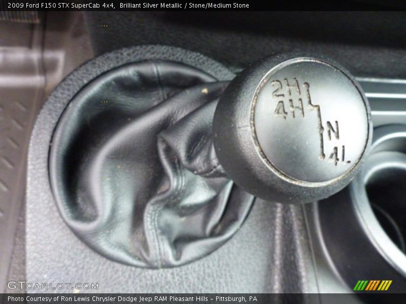 Brilliant Silver Metallic / Stone/Medium Stone 2009 Ford F150 STX SuperCab 4x4