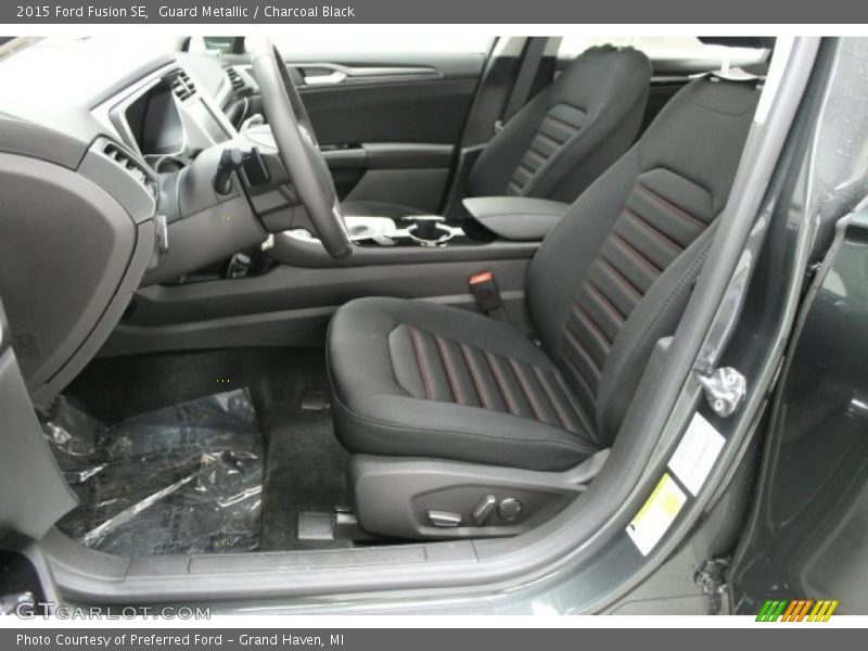 Guard Metallic / Charcoal Black 2015 Ford Fusion SE