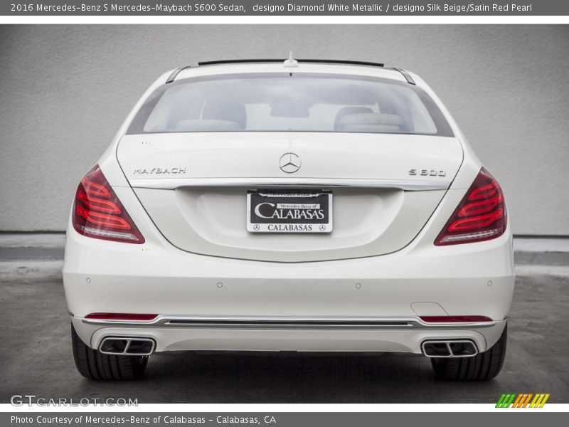 designo Diamond White Metallic / designo Silk Beige/Satin Red Pearl 2016 Mercedes-Benz S Mercedes-Maybach S600 Sedan