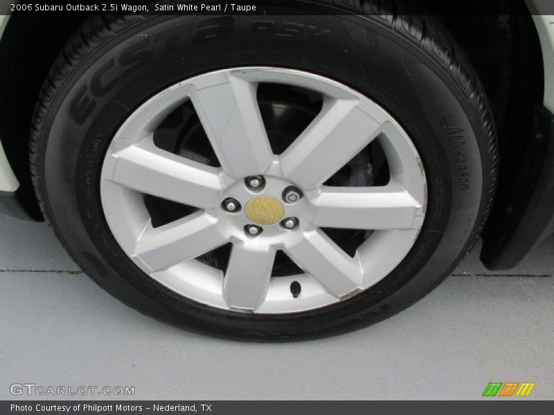 Satin White Pearl / Taupe 2006 Subaru Outback 2.5i Wagon