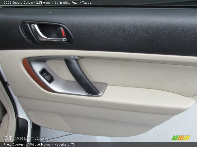 Satin White Pearl / Taupe 2006 Subaru Outback 2.5i Wagon