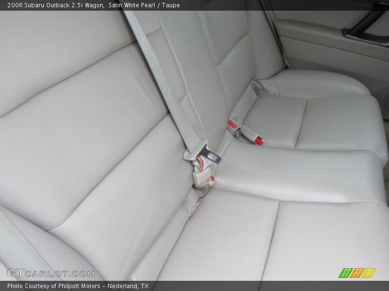 Satin White Pearl / Taupe 2006 Subaru Outback 2.5i Wagon