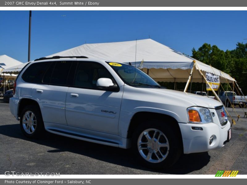 Summit White / Ebony 2007 GMC Envoy Denali 4x4