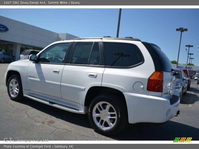 Summit White / Ebony 2007 GMC Envoy Denali 4x4