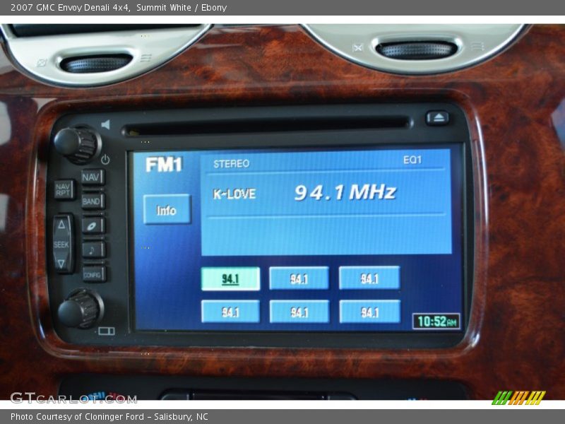 Summit White / Ebony 2007 GMC Envoy Denali 4x4