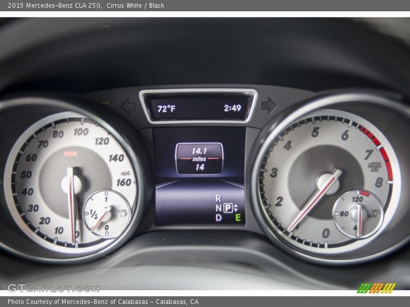 Cirrus White / Black 2015 Mercedes-Benz CLA 250