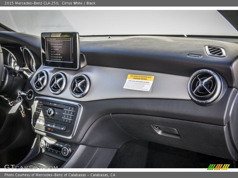 Cirrus White / Black 2015 Mercedes-Benz CLA 250