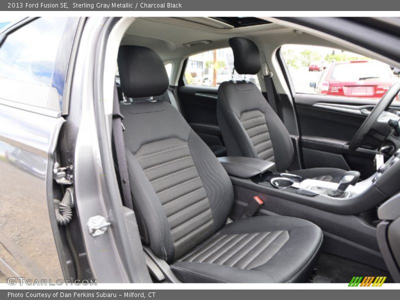 Sterling Gray Metallic / Charcoal Black 2013 Ford Fusion SE