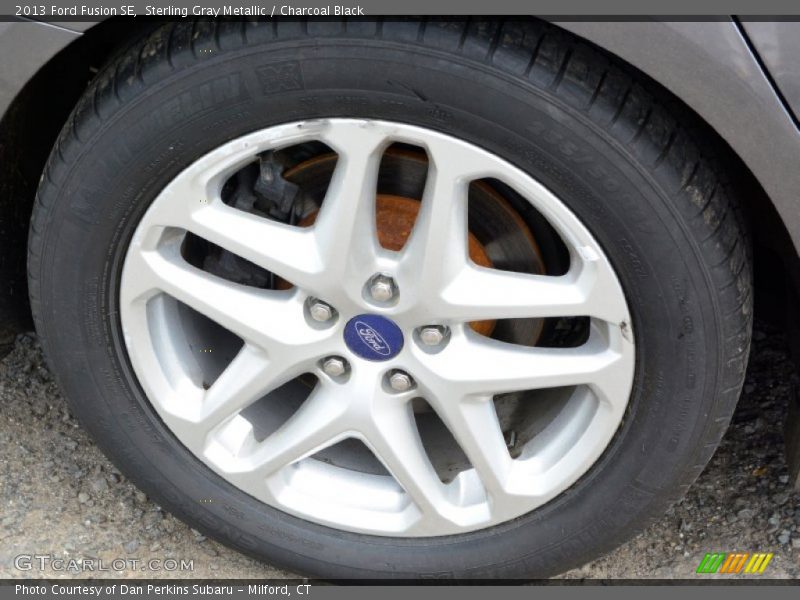 Sterling Gray Metallic / Charcoal Black 2013 Ford Fusion SE