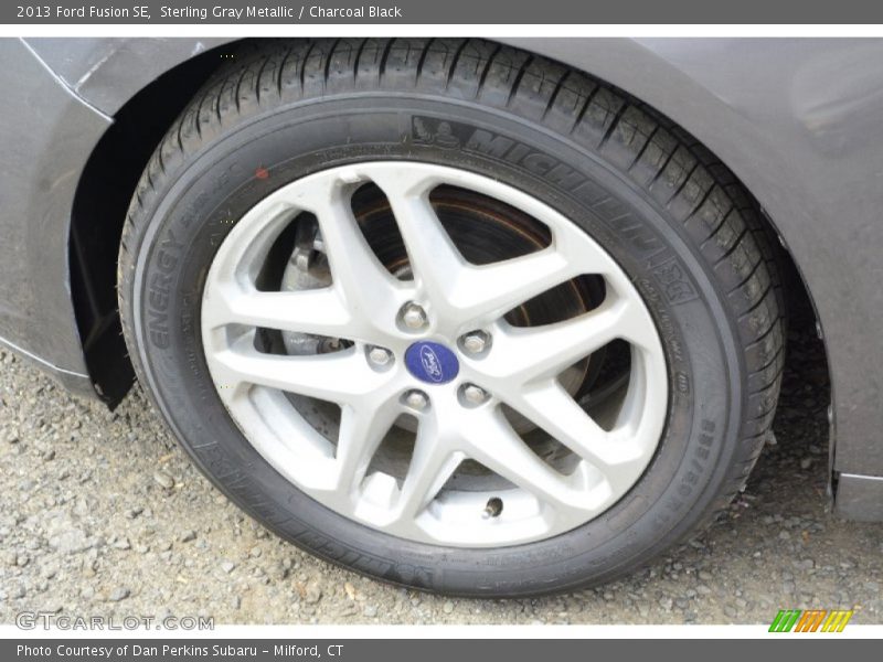 Sterling Gray Metallic / Charcoal Black 2013 Ford Fusion SE