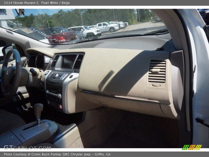Pearl White / Beige 2014 Nissan Murano S