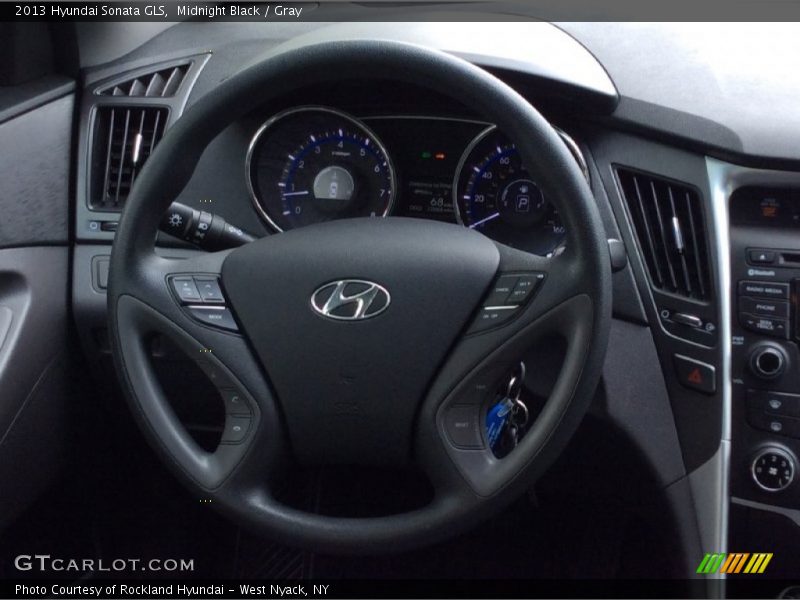 Midnight Black / Gray 2013 Hyundai Sonata GLS
