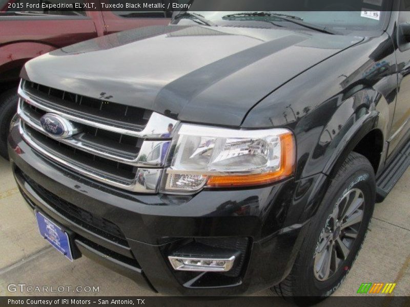 Tuxedo Black Metallic / Ebony 2015 Ford Expedition EL XLT