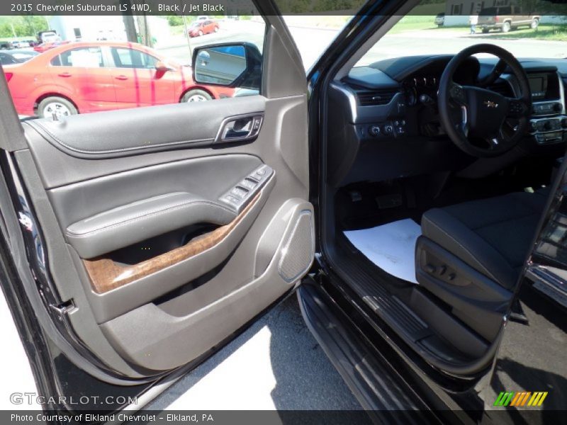 Black / Jet Black 2015 Chevrolet Suburban LS 4WD