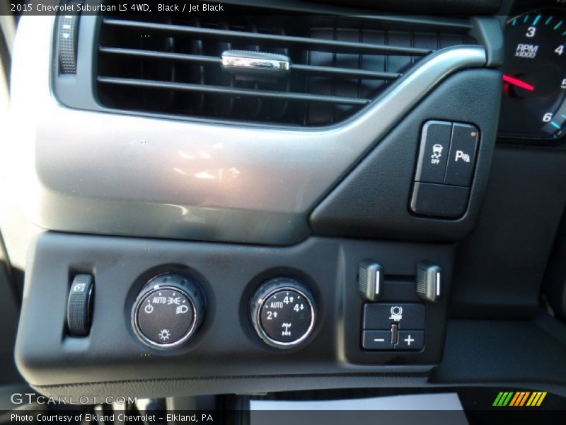Black / Jet Black 2015 Chevrolet Suburban LS 4WD