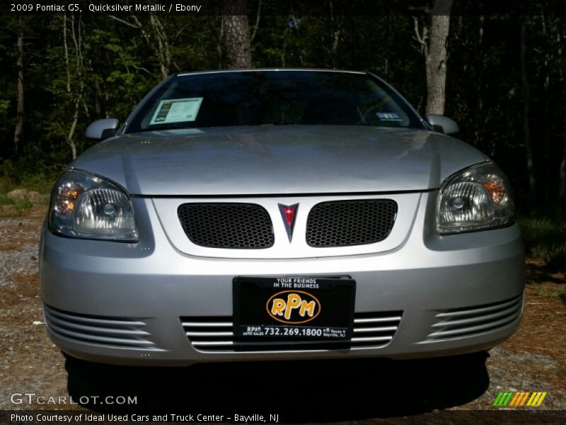 Quicksilver Metallic / Ebony 2009 Pontiac G5