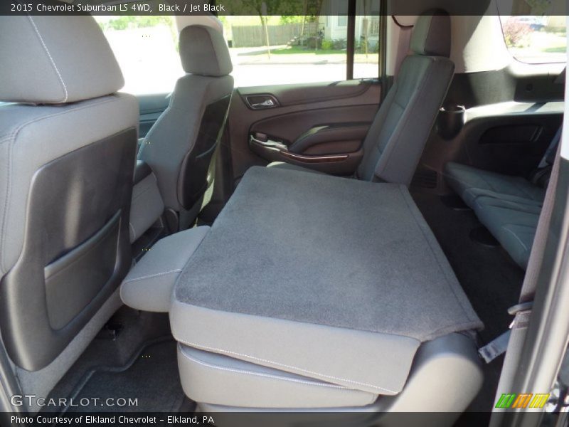 Black / Jet Black 2015 Chevrolet Suburban LS 4WD