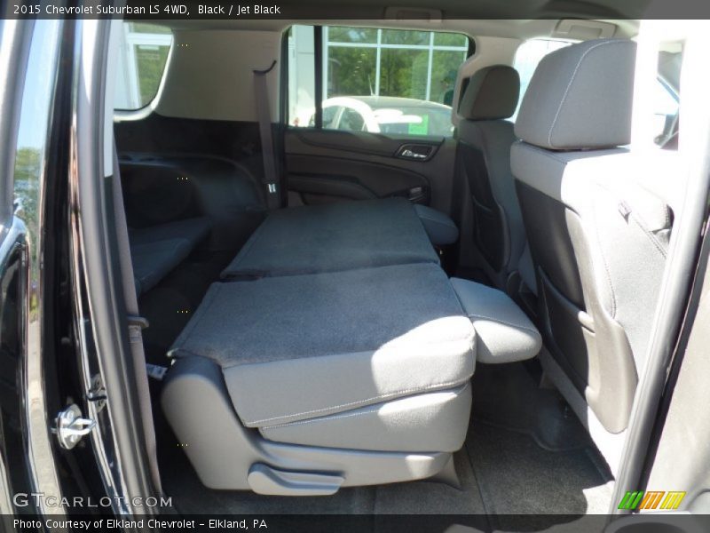 Black / Jet Black 2015 Chevrolet Suburban LS 4WD
