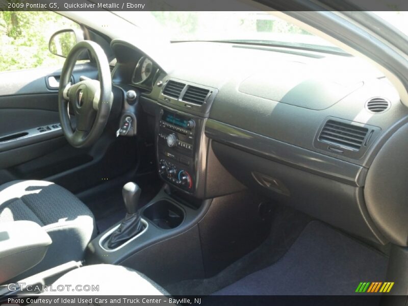 Quicksilver Metallic / Ebony 2009 Pontiac G5